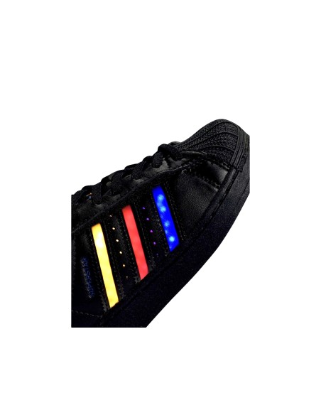 Superstar nera con i led